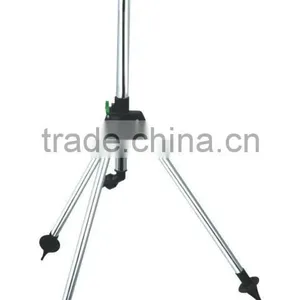 Metal Tripod Sprinkler thumbnail-1