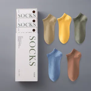 Wholesale of Customized Medium Length Socks for Men and Women, as Well as Ship Socks for Various Types of Socks thumbnail-2