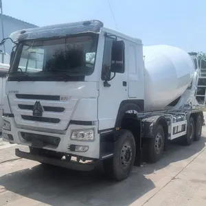 Sinotruk Howo 8*4 Big Volume Mixer Truck thumbnail-4