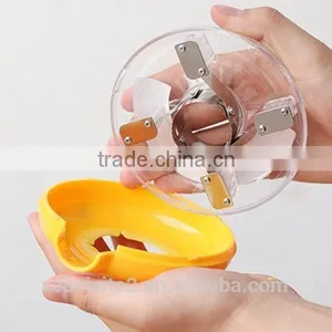 C34 Fashion Design Kitchen Helper Hand Stripping Corn Device thumbnail-4