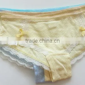 2016Famous Children Cartoon Briefs With Cute Lace Kids Cute Panties thumbnail-1