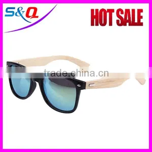 PC Wooden Temple Sunglasses Black Color Change Sunglasses thumbnail-4