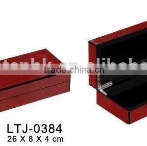 Simple Design Single Watch Display Box thumbnail-1