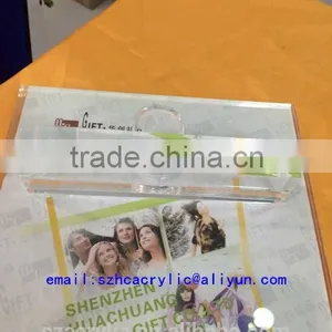 Clear Acrylic Table Top Sign Holders thumbnail-4