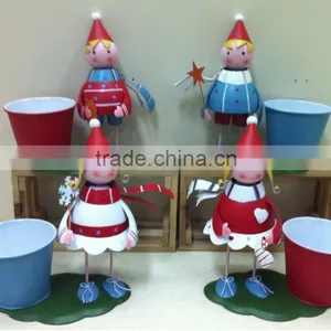 Iron Doll for Christmas Decoration thumbnail-1