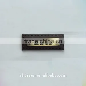 Promotional White Real Leather Label With Engraved Logo Metal Plate thumbnail-5