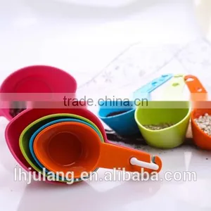High Quality Colorful Plastic 4pc Measuring Spoon Set thumbnail-2