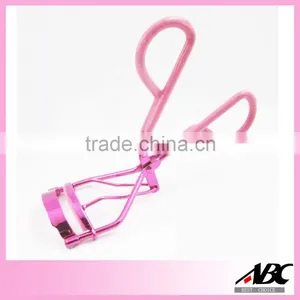 Wholesale Mini Eyelash Curler With Soft Handle thumbnail-1