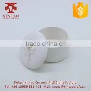 Dehua Ancient Chinese Style Hand-painted Ceramic Jewelry Boxes thumbnail-3