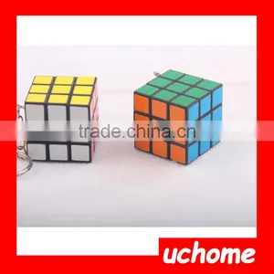 UCHOME Wholesale PVC And Metal Small Puzzle Magic Cube Keychain thumbnail-2