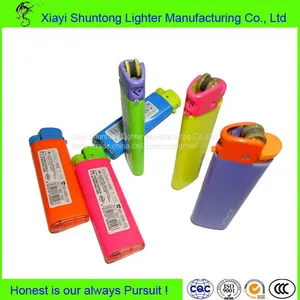 Low Price Customizable Plastic Cricket Lighter thumbnail-4