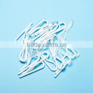 White Plastic Shirt Packing Clip thumbnail-1