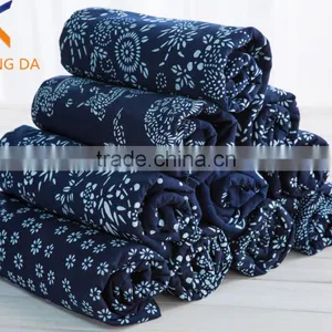 Ttraditional Chinese Printed Blue and White Porcelain Tablecloth Fabric Factory Onsell thumbnail-1