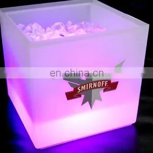 High Quality ps Led Flashing Ice Bucket With Customized Logo for Bar thumbnail-3