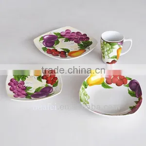 Square Porcelain Dinner Set With Flower Decal 16 Pcs Ceramic Porcelain Dinner Set With Plate and Cup and Saucer thumbnail-1