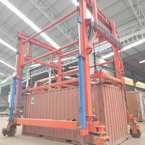 Equipment Services: Cranes, Hoists, Container Tipplers, Straddle Carriers, and Rubber-tyred Gantry Cranes. Suitable for 20ft and 40ft Containers thumbnail-5
