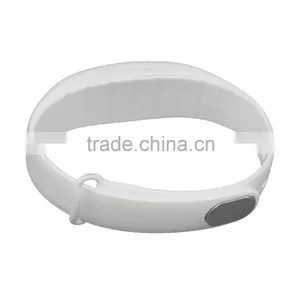 Colorful Blutooth Smart Bracelet thumbnail-3