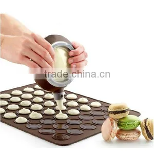 100% Food Grade Silicon Bread Mold, 30 Cups Round Silicone Cake Mold thumbnail-1