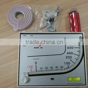PRESSURE GUAGE MOLDED PLASTIC MANOMETER thumbnail-1