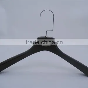 HEAD 15.5" Plastic Coat Suit Hanger With Logo Printing and Squre Hook for Garment thumbnail-1
