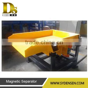 Vibrating Feeder Hopper Used in Recycling Line thumbnail-5