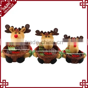 Lovely Christmas Deer Style Fine Wickerwork Basket for Christmas Gift thumbnail-1