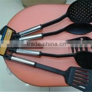 Food Grade Different Style of Nylon Kitchen Utensil Set thumbnail-2
