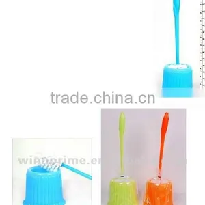 Toilet Brush thumbnail-1