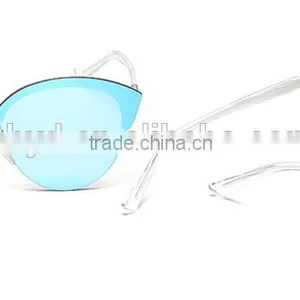 New Design for Men and Women Multi-color Optional Fashion Dazzle Colour Box Butterfly Sunglasses thumbnail-4