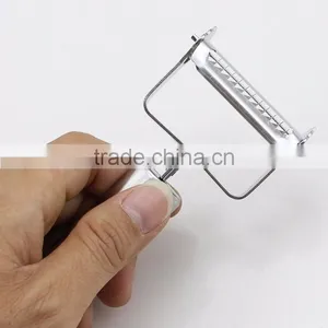 Stainless Steel Vegetable & Fruit Peeler With Smile Design thumbnail-6