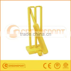 Plastic Cricket Set thumbnail-1