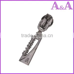 Wholesale Zipper Puller With Non-lock thumbnail-3