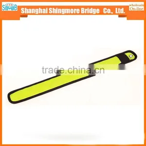 Cheap Wholesale High Quality LED Glowing Wrist Band Strap thumbnail-4
