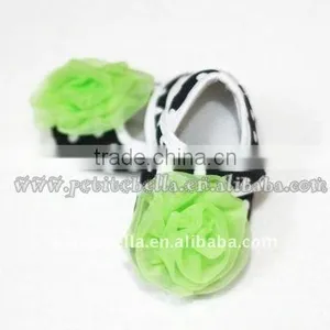 Baby Black White Polka Dots Crib Shoes With Lime Green Rose MAS44 thumbnail-1