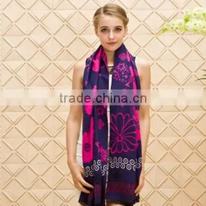 Factory Direct Supply Long China Pashmina Woman Printed Scarf thumbnail-2