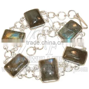 Bracelet thumbnail-1