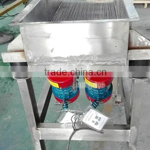 Light-type Stainless Steel Motor Vibrating Feeder thumbnail-3