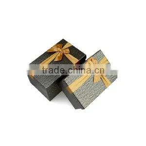 Custom Logo Printed Black Decorative Cardboard Gift Boxes thumbnail-2