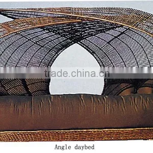 Outdoor Wicker Attan Round Daybed thumbnail-2