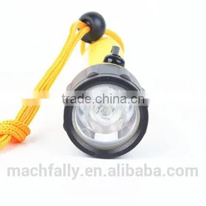 3W Rechargeable Powerful LED Diving Flashlight Diving Torch Flashlight thumbnail-5