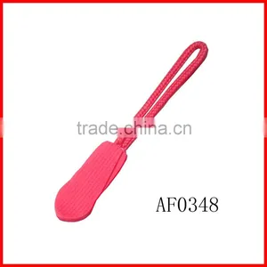 Delicate Handbag Puller, Plastic Zipper Puller, High Quality Zip Puller thumbnail-1