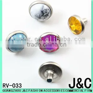 Round Rhinestone or Acrylic Rivet thumbnail-1