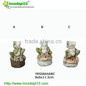 Garden Decor Polyresin Craft Frog and Stone, Mushroom With Shadow Control and Solar Panel thumbnail-1