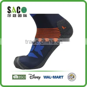 Custom Logo Mark Left and Right Foot Knitted Knee High Sports Socks thumbnail-2