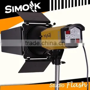 600W Photographic Equipment thumbnail-1