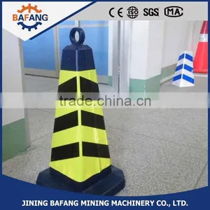 High Quality Conical Tube Roadblock Factory Supplier Traffic Safety Cone thumbnail-1