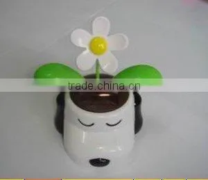 15010718 Dancing Flower Car Toy Flip Flap Solar Flower Toy Products for Car Decorationcar thumbnail-2