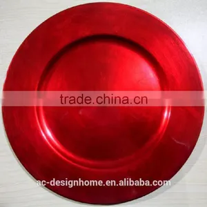 RED FOIL PP PLASTIC CHARGER PLATE thumbnail-1