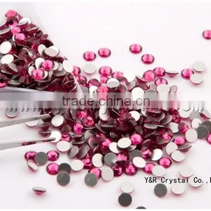 Rose Diamond Shaped Rhinestone Flat Back thumbnail-1