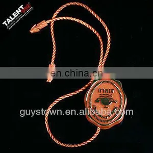 Custom Private Brand Name Logo Plastic Seal Tag for Garment Hang Tag thumbnail-2